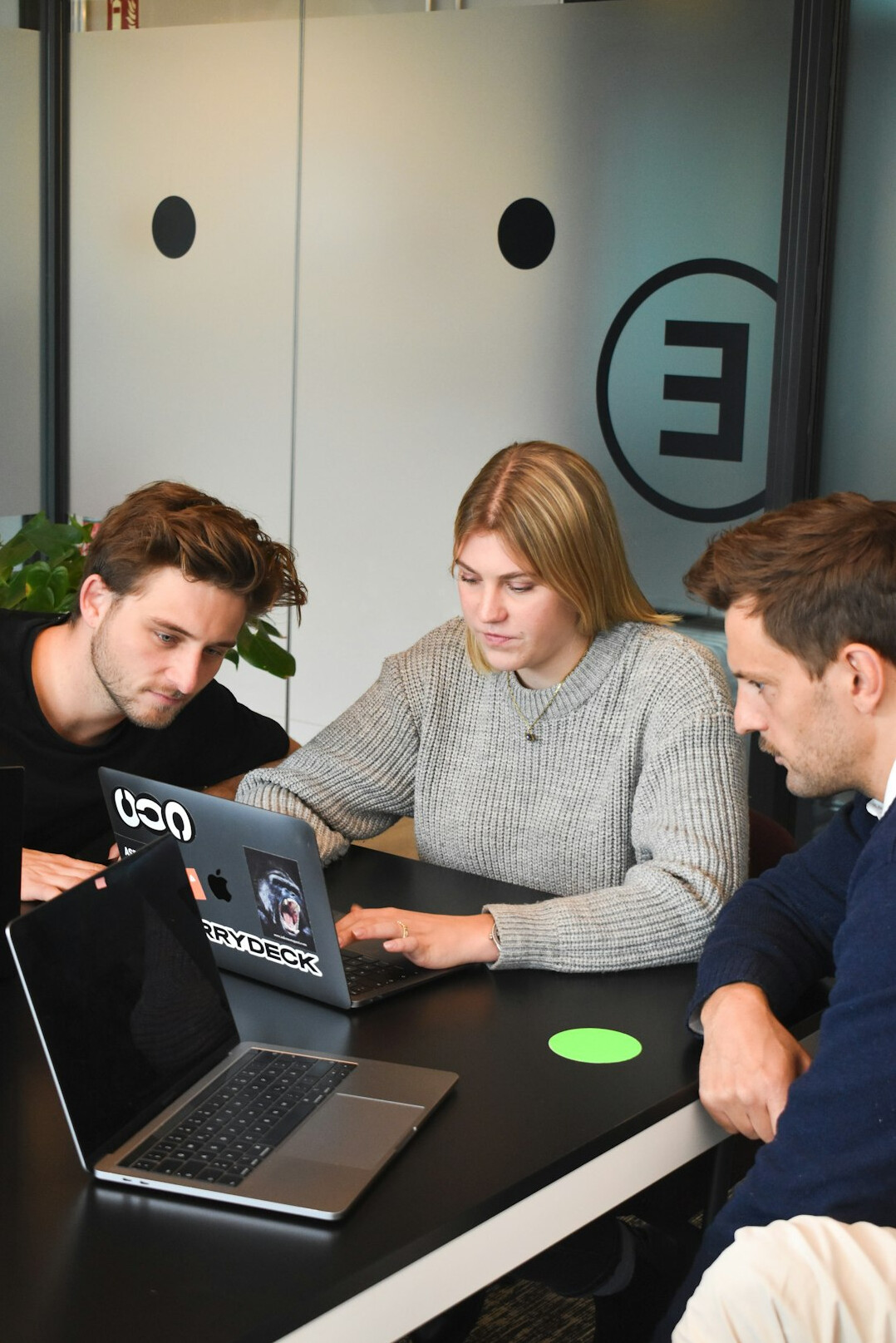 business software team meeting